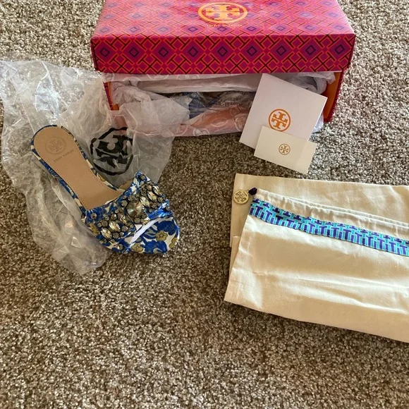 Tory Burch slides - Picture 2 of 5